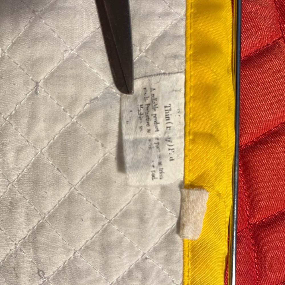 TUFF RIDER ๐ RED DRESSAGE PAD - Picture 5 of 5